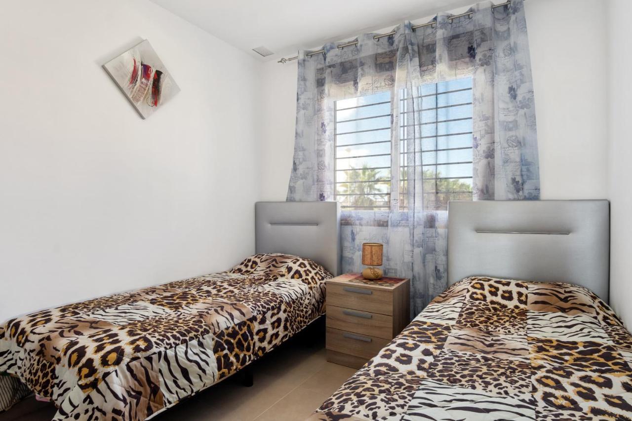 Cb Living - Modern Apartment, Terrazas De Campoamor Dehesa de Campoamor  Εξωτερικό φωτογραφία