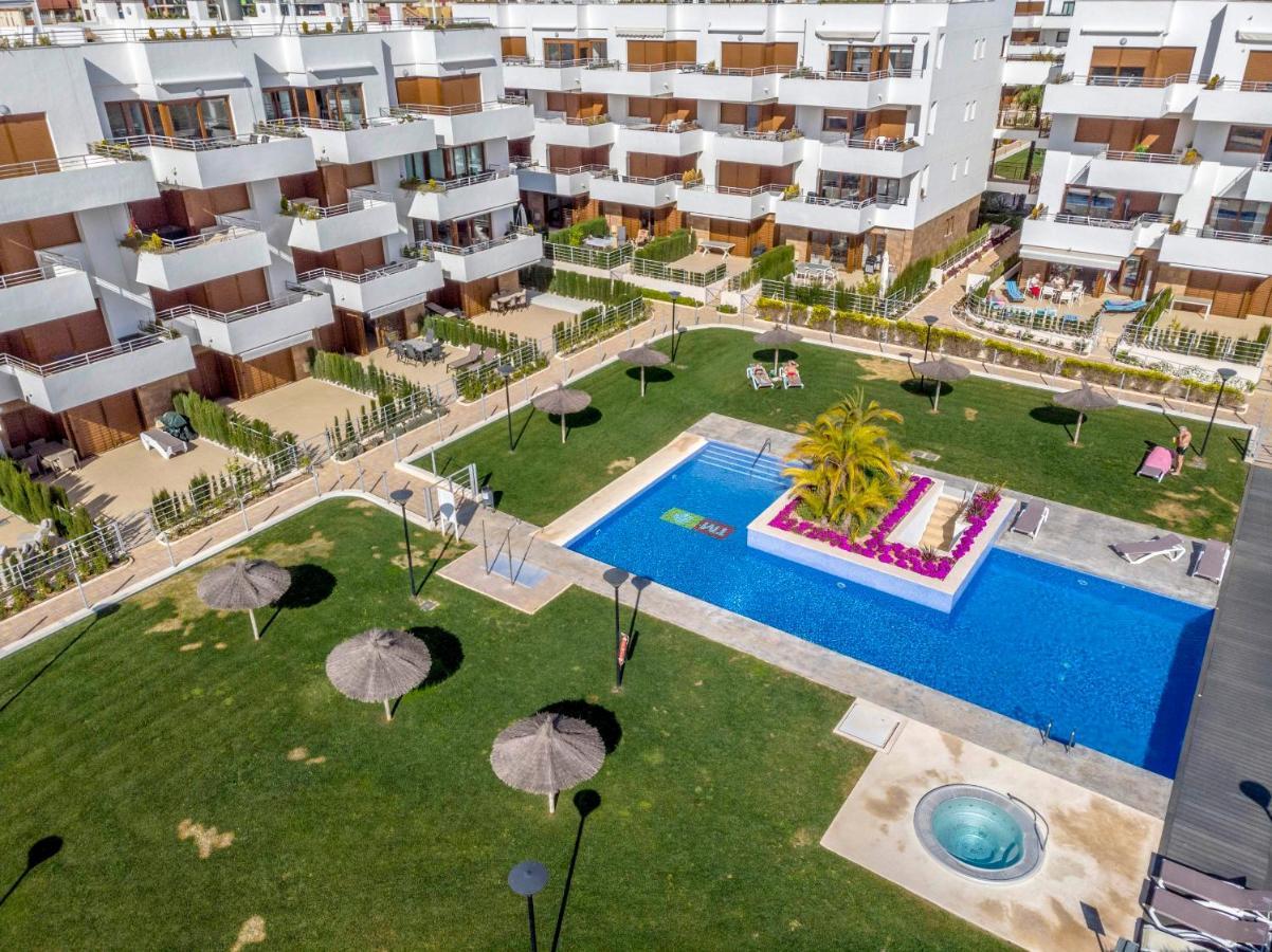 Cb Living - Modern Apartment, Terrazas De Campoamor Dehesa de Campoamor  Εξωτερικό φωτογραφία