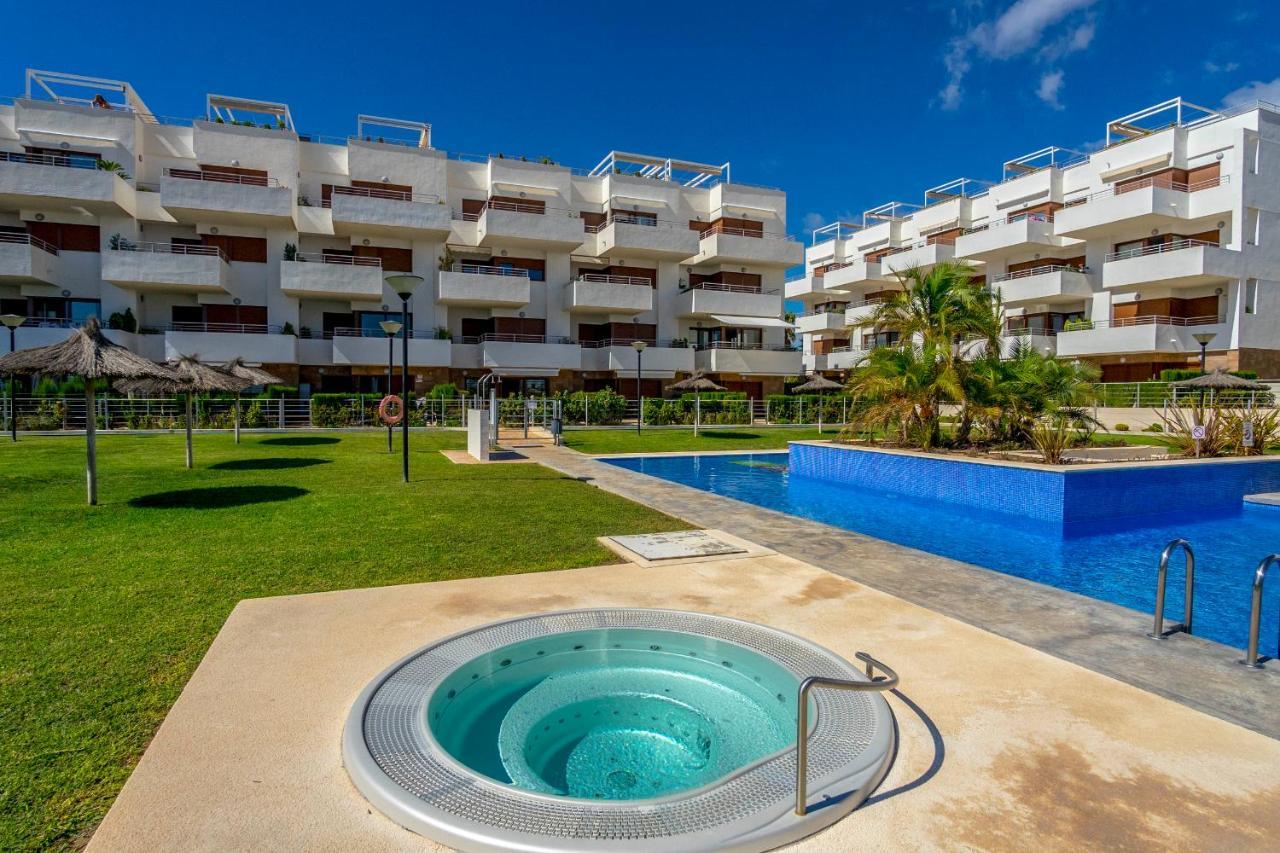 Cb Living - Modern Apartment, Terrazas De Campoamor Dehesa de Campoamor  Εξωτερικό φωτογραφία